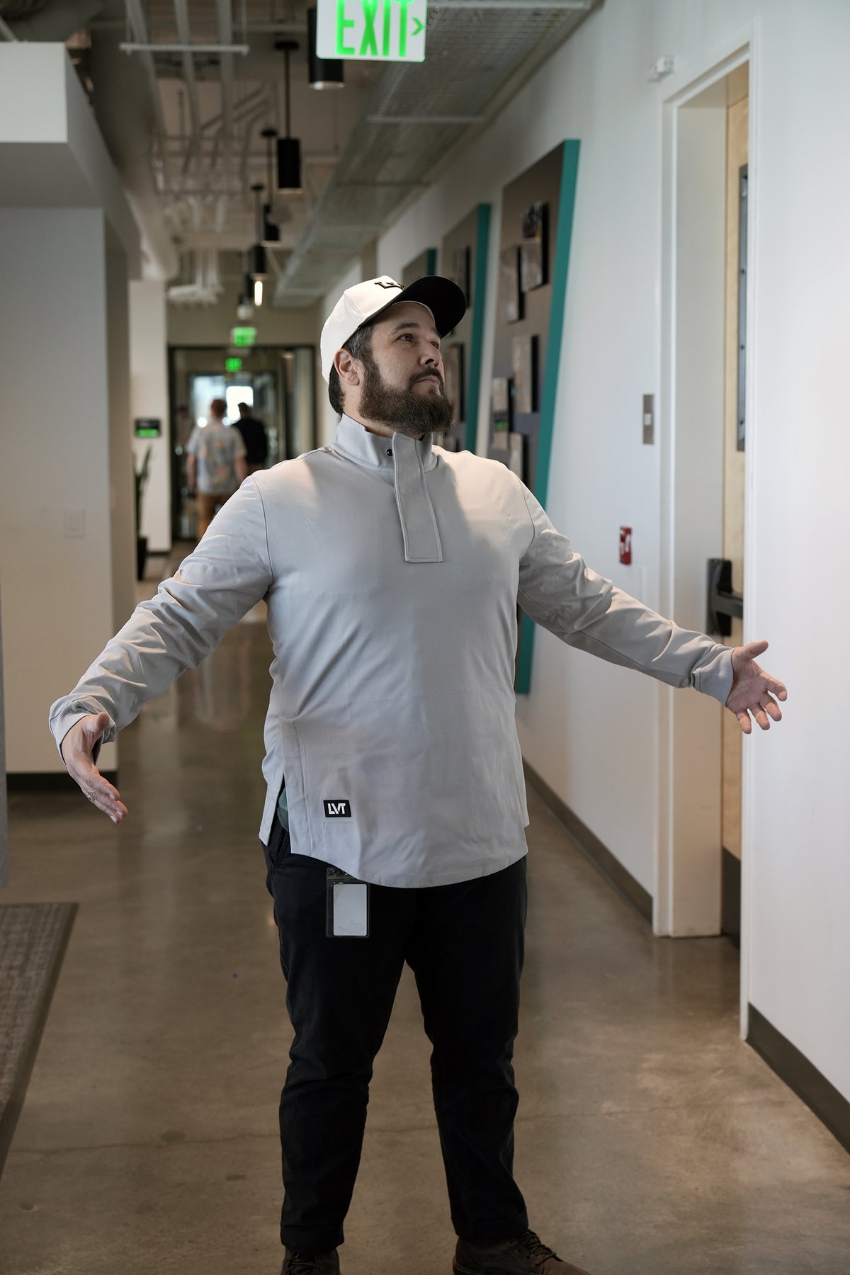 Bylt-inspired Magnetic Pullover